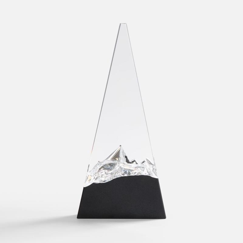 Стела Upward