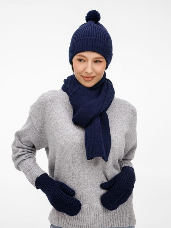 Шапка Catch Match с помпоном