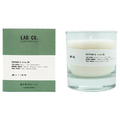Свеча ароматическая  lab co, pepper&iris, 40 ч
