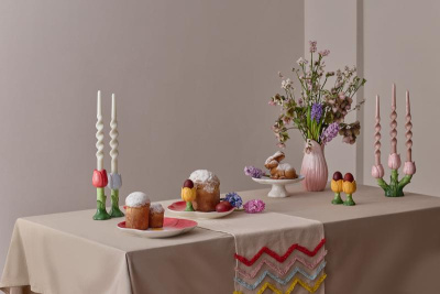 Подсвечник floret красного цвета из коллекции , 18 см